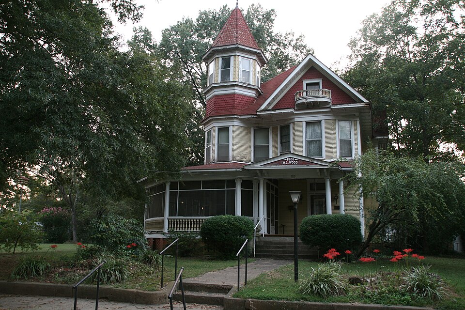 Photograph of W.L. Wood House