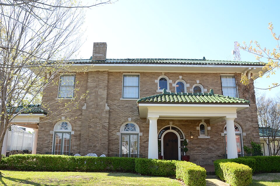 Photograph of J.H. McWilliams House