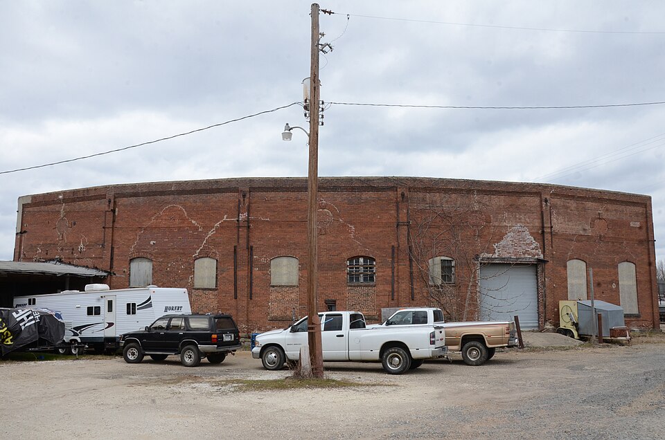 Photograph of Hot Springs Railroad Roundhouse