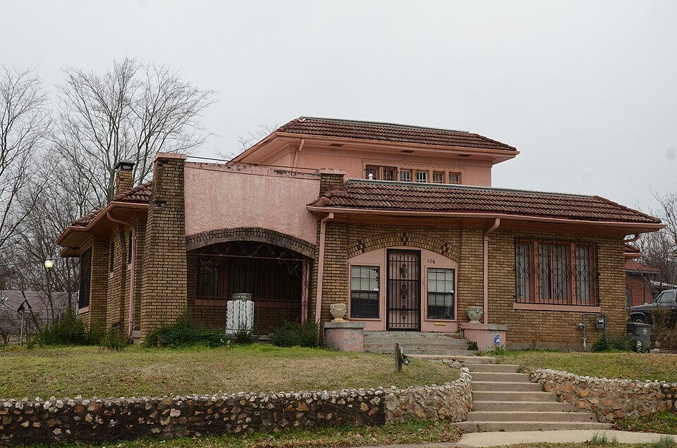 Photograph of Pleasant Street Historic District