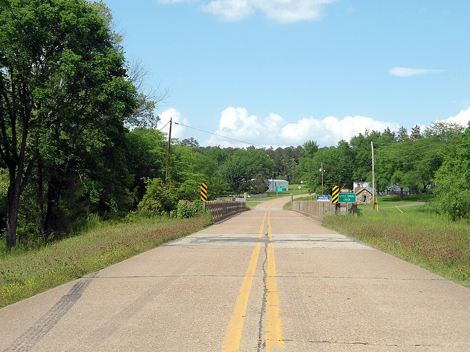 Photograph of Old Arkansas Highway 22
