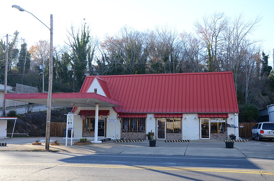 Photograph of Langdon Filling Station