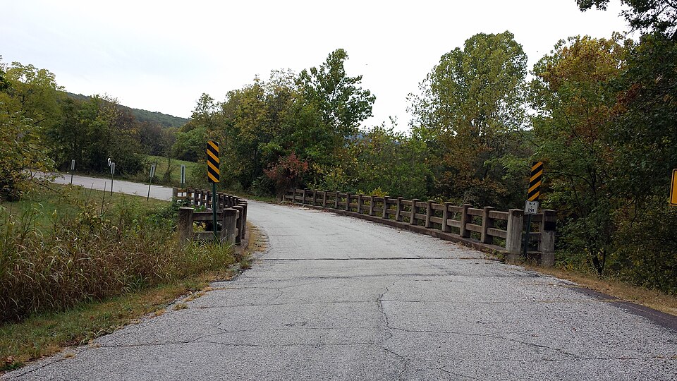 Photograph of Cannon Creek Bridge