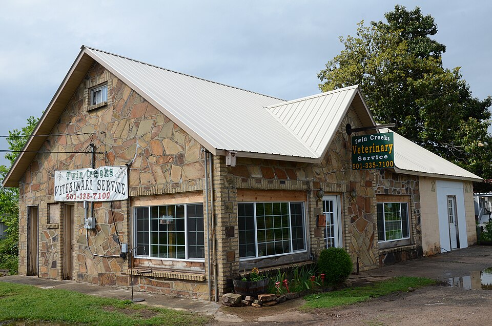 Photograph of Lee Service Station