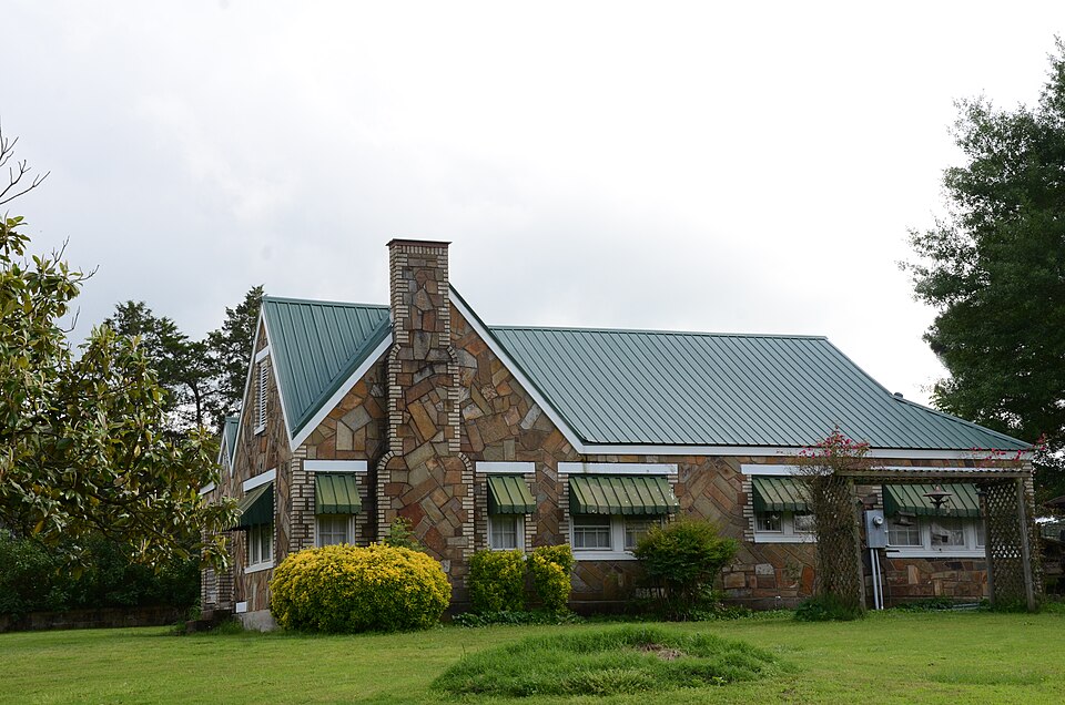 Photograph of Charlie Hall House