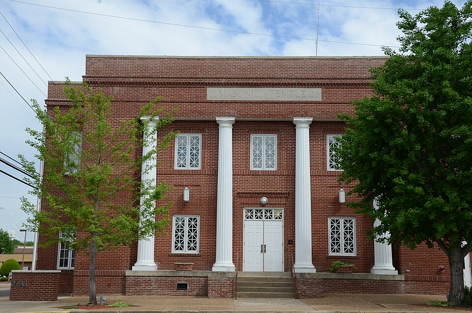 Photograph of Russellville Masonic Temple