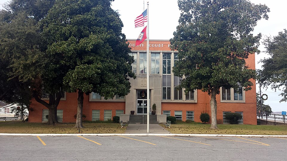 Photograph of Chicot County Courthouse