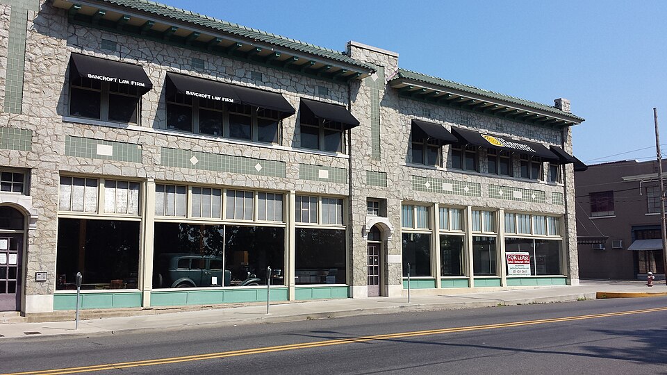 Photograph of Hamp Williams Building