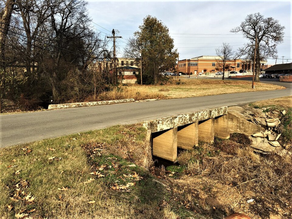 Photograph of Marr's Creek Bridge