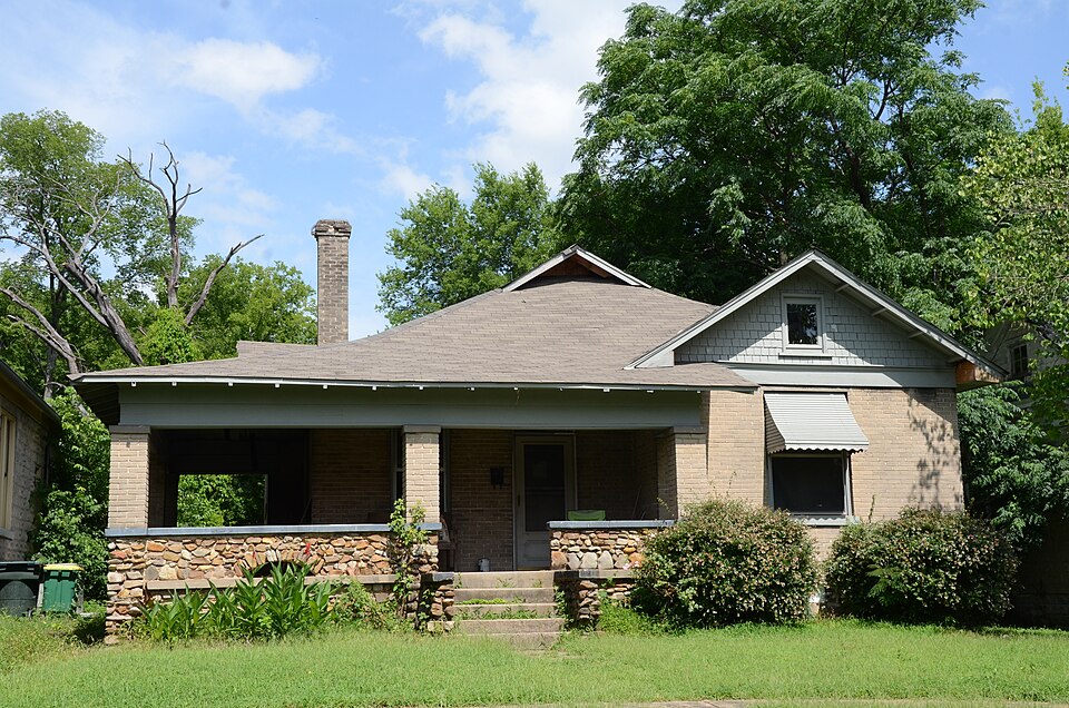 Photograph of Hanger Hill Historic District