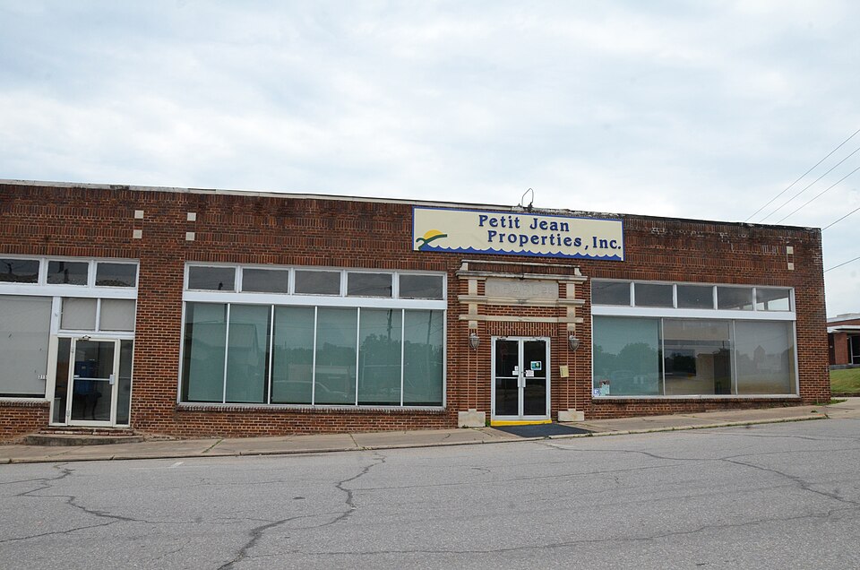 Photograph of Earl Building