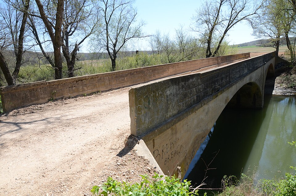 Photograph of Illinois River Bridge at Phillips Ford