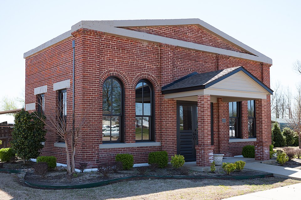 Photograph of Rector Waterworks Building
