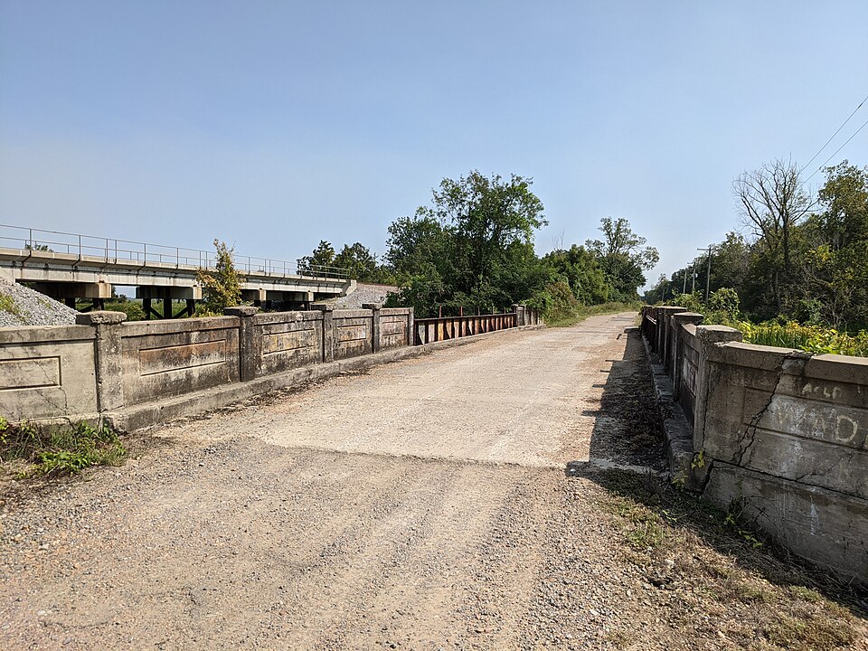 Photograph of Highway A-7, Ditch No. 6 Bridge