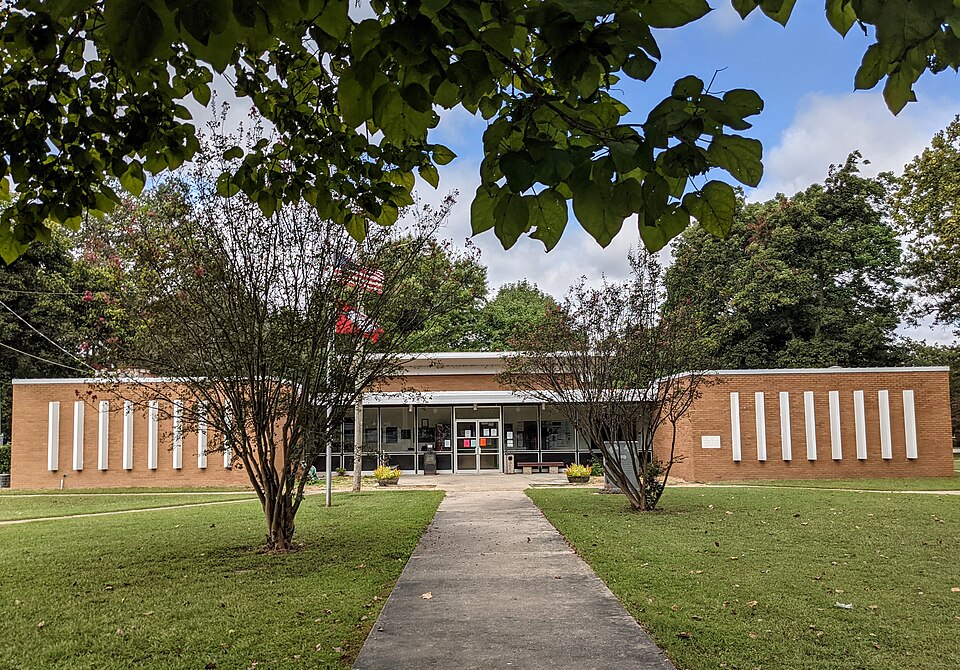 Photograph of Clay County Courthouse, Western District