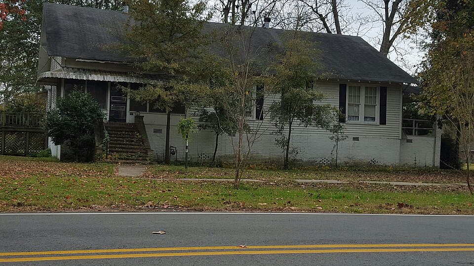 Photograph of Dickinson-Moore House