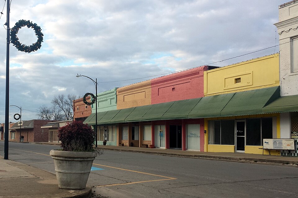 Photograph of Lake Village Commercial Historic District