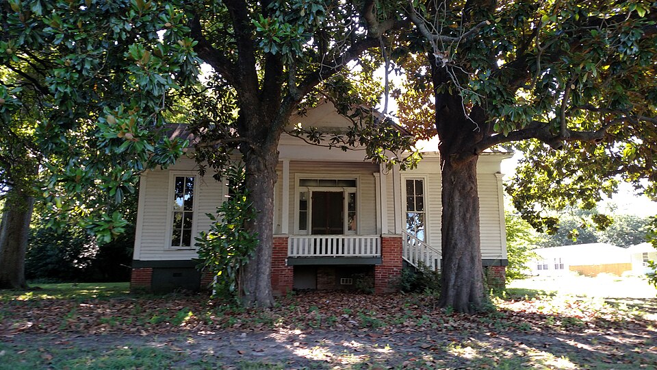 Photograph of Mathis-Hyde House