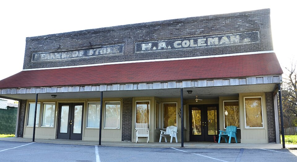 Photograph of Keo Commercial Historic District
