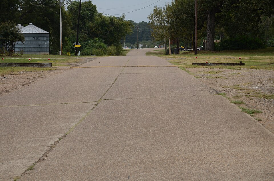 Photograph of Old US 71-Ogden Segment