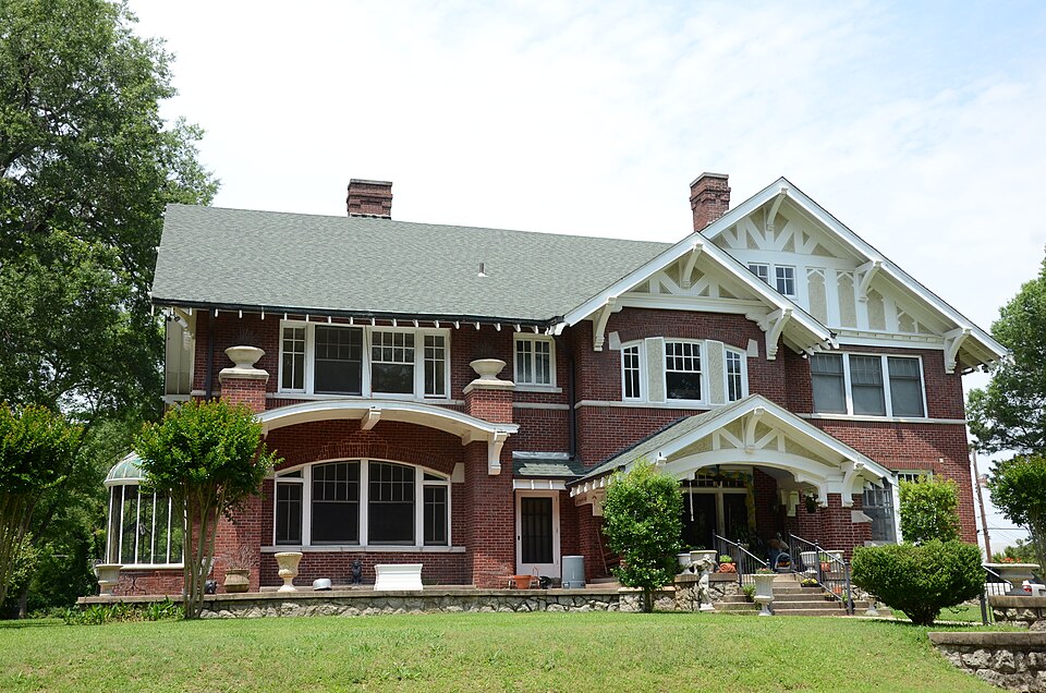 Photograph of Carnahan House