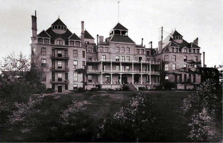 Photograph of Crescent Hotel