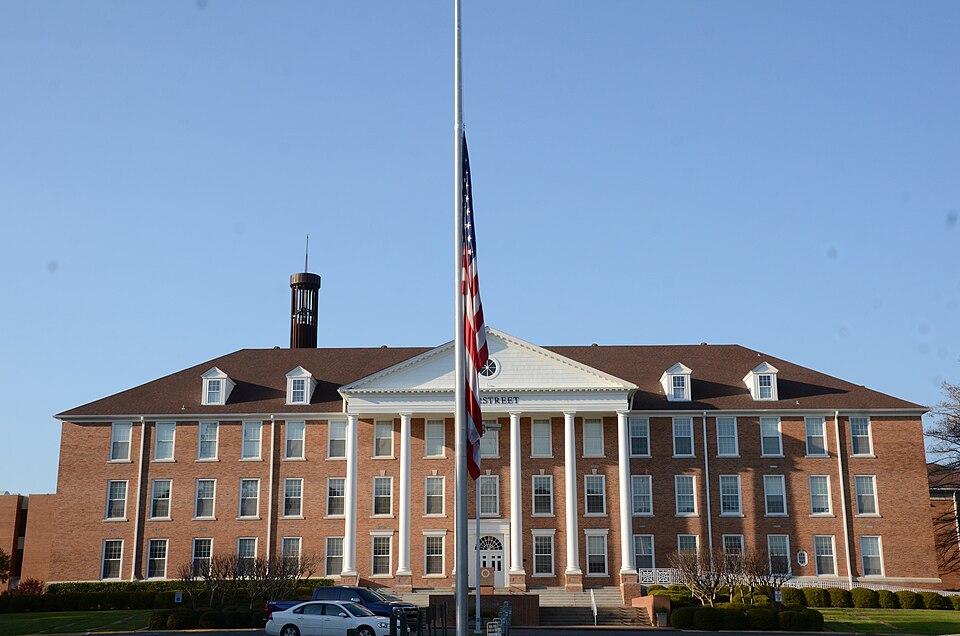 Photograph of Overstreet Hall
