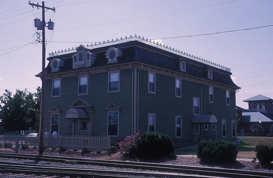 Photograph of Commercial Hotel