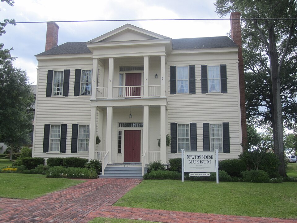 Photograph of Newton House Museum