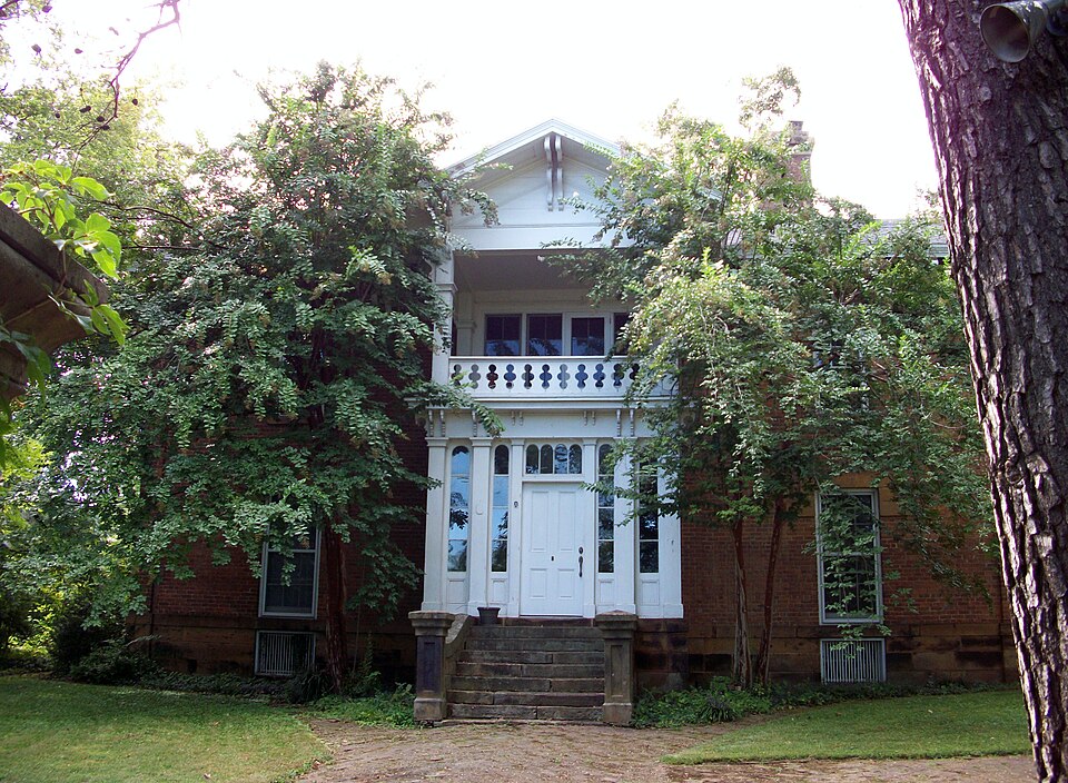 Photograph of Gregg House