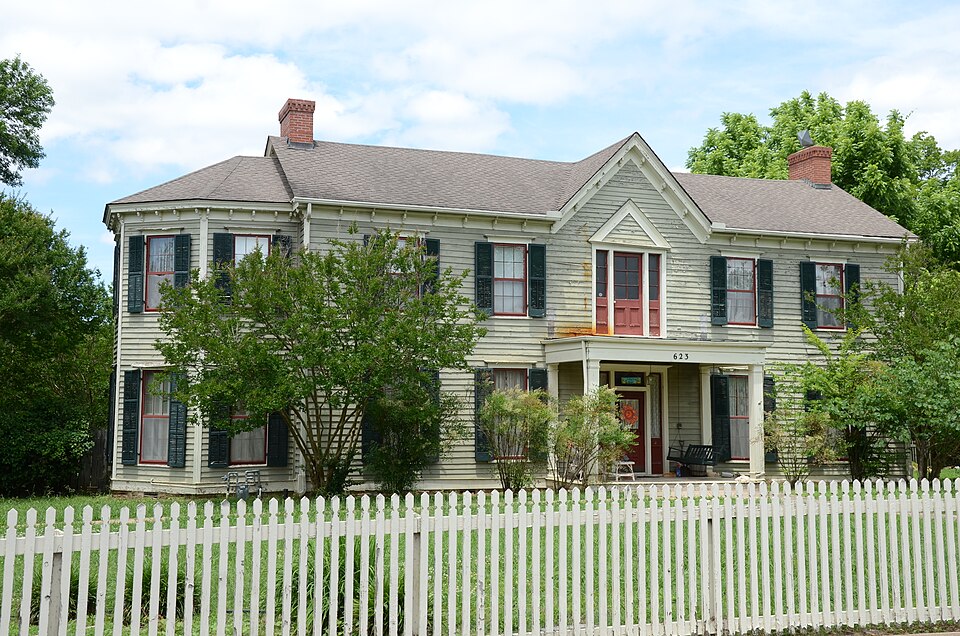 Photograph of Glenn House