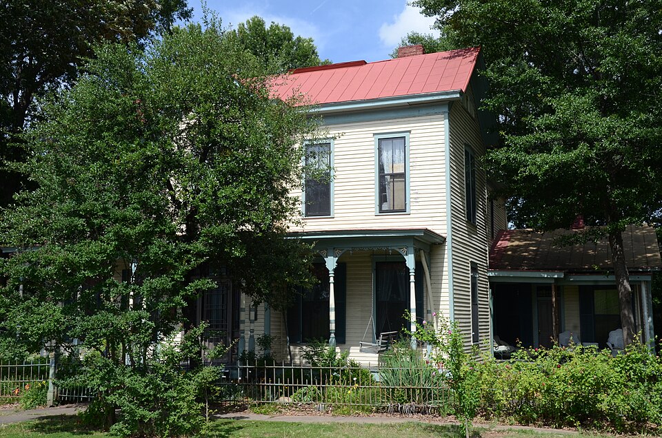 Photograph of Reichardt House