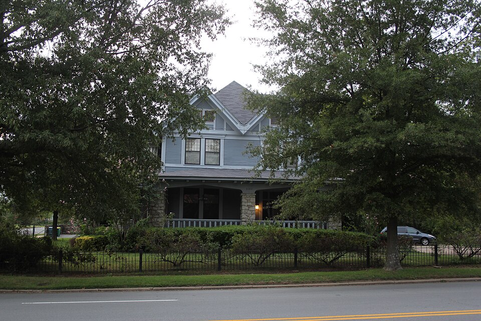 Photograph of Joseph Taylor Robinson House
