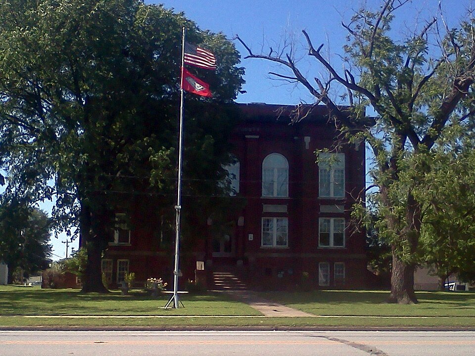 Photograph of Franklin County Courthouse, Southern District