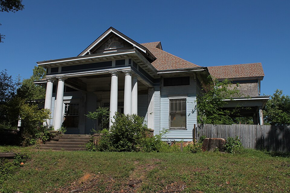 Photograph of Dean House