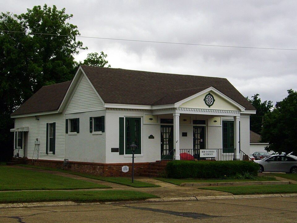 Photograph of Flanagin Law Office