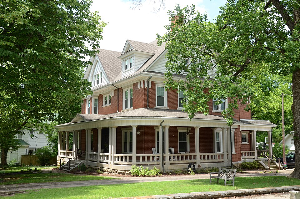 Photograph of Cook-Morrow House