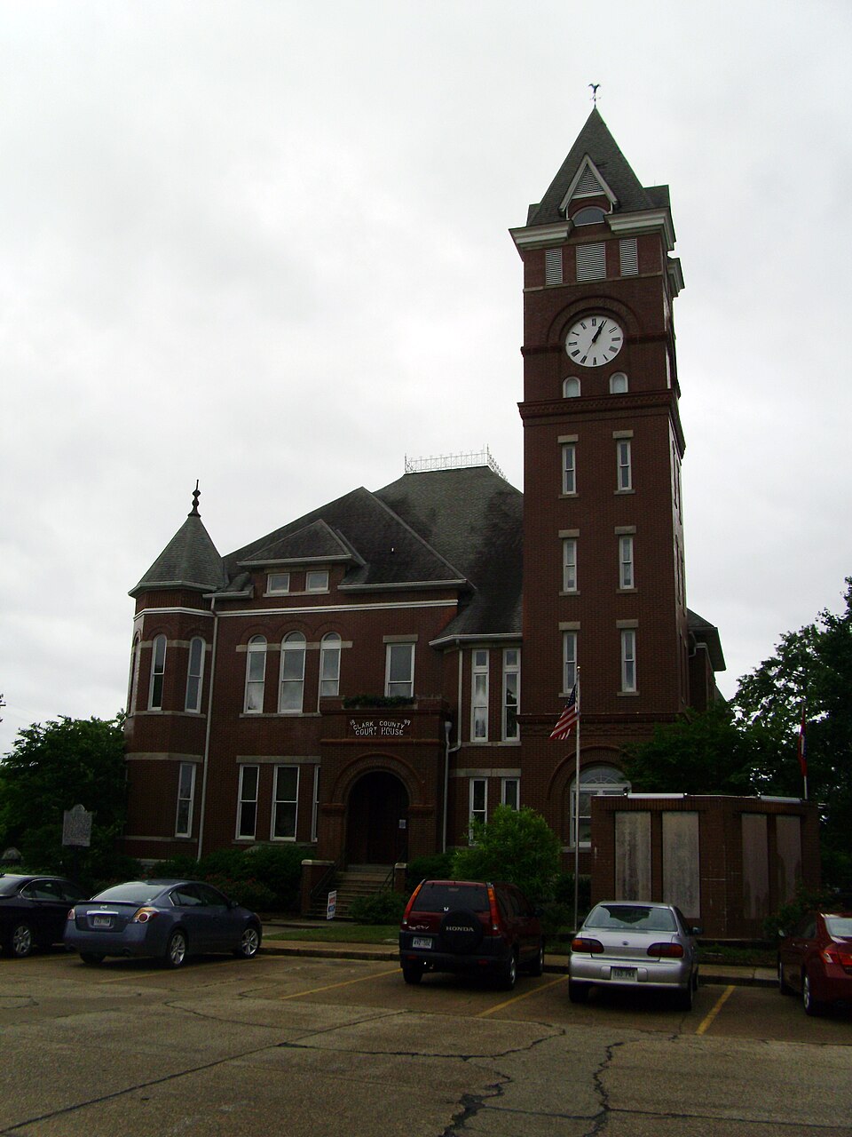 Photograph of Clark County Courthouse