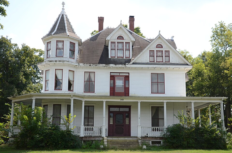 Photograph of Cowdrey House