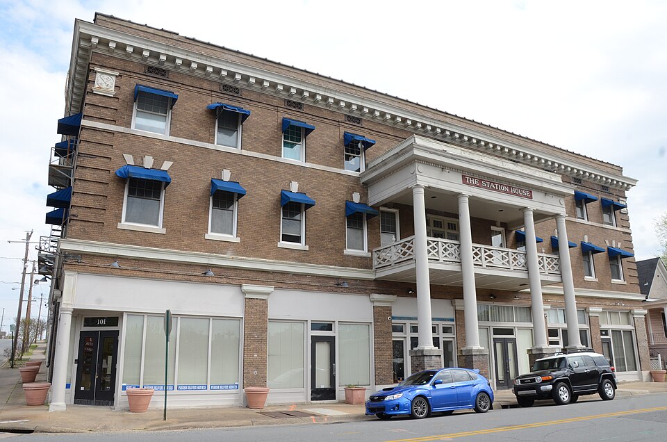 Photograph of Terminal Hotel