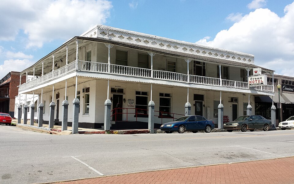 Photograph of Crown Hotel