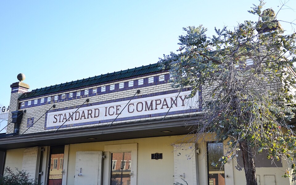 Photograph of Standard Ice Company Building