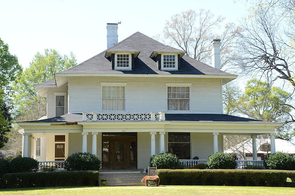 Photograph of Pugh House