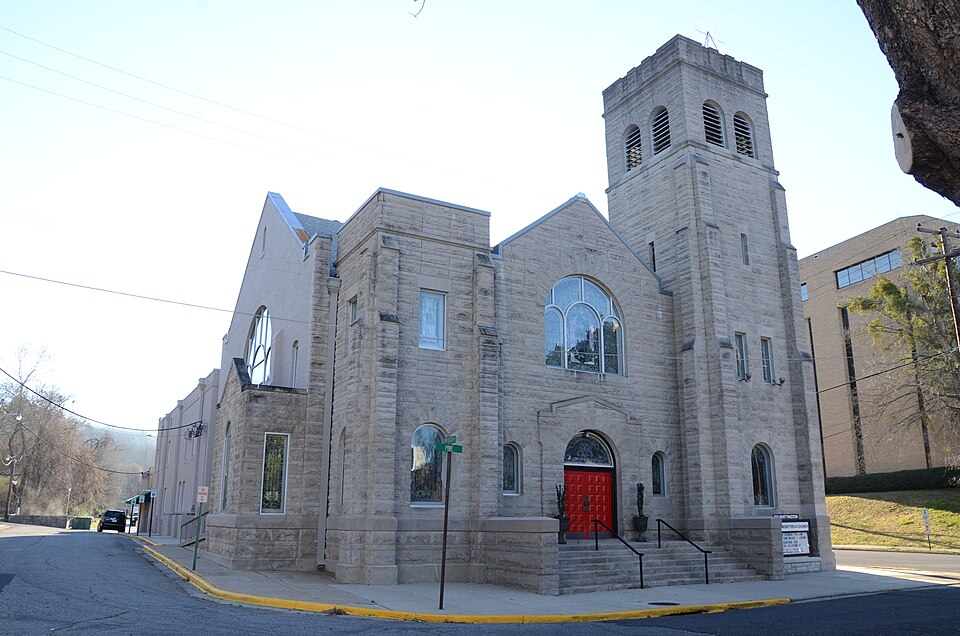 Photograph of First Presbyterian Church