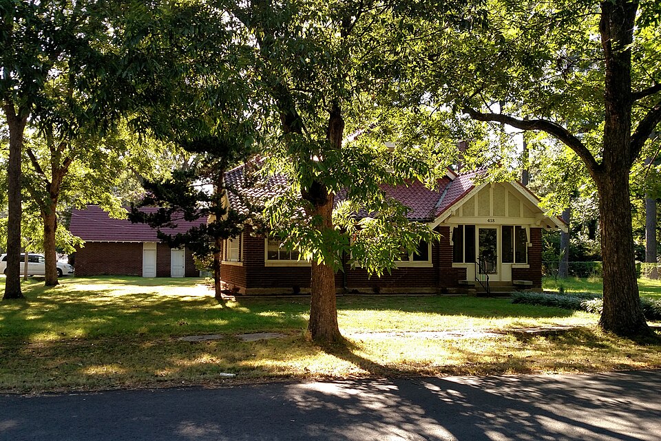 Photograph of Shull House