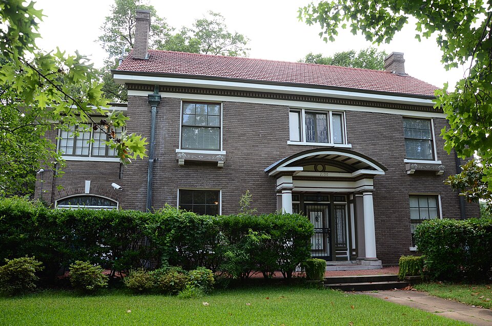 Photograph of Sanders House