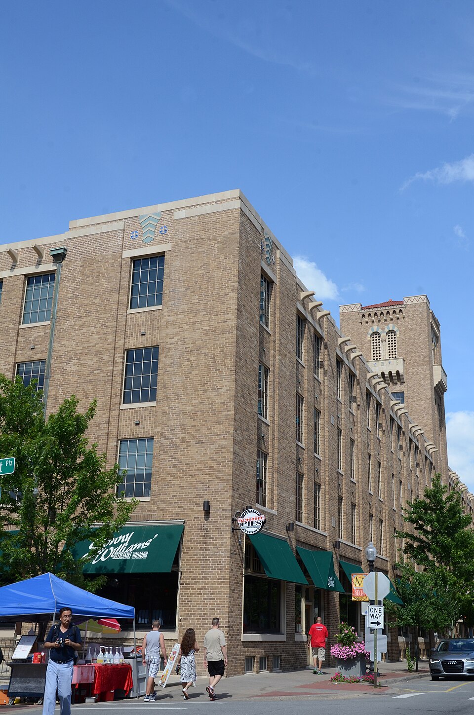 Photograph of Terminal Warehouse Building