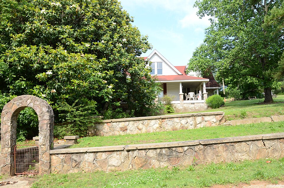 Photograph of Sam Davidson House