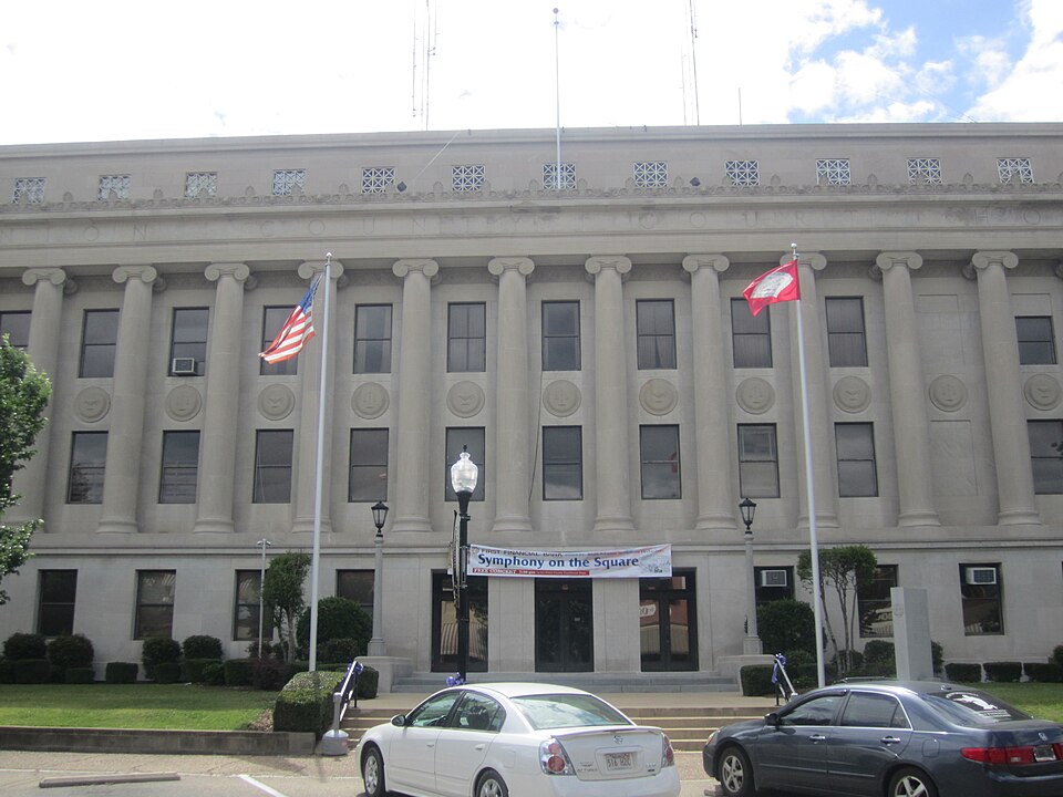 Photograph of Union County Courthouse