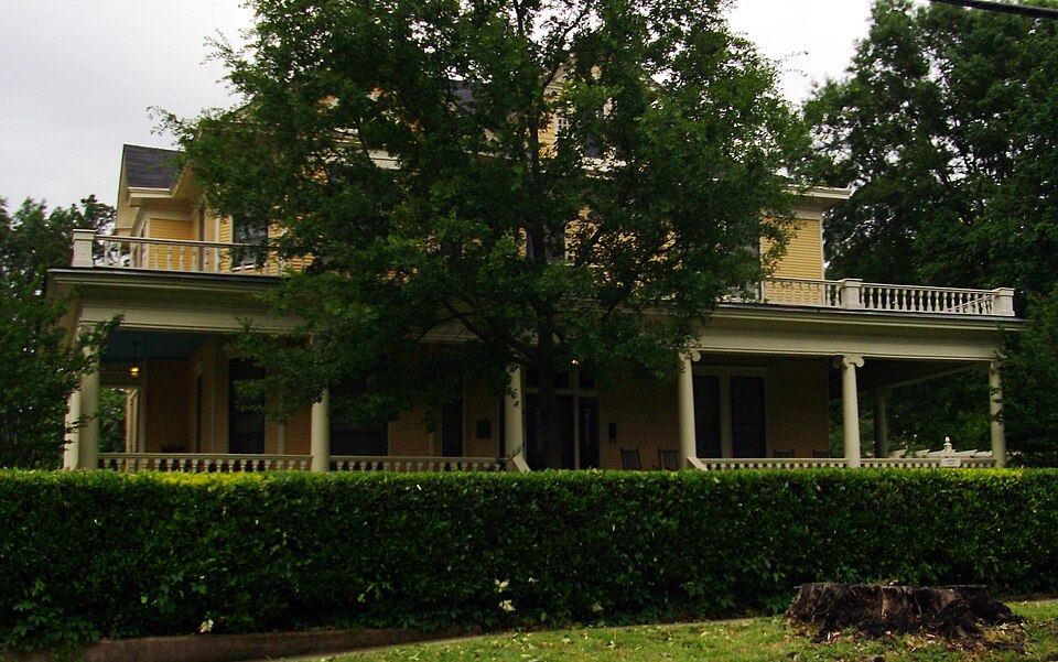 Photograph of Wynne House
